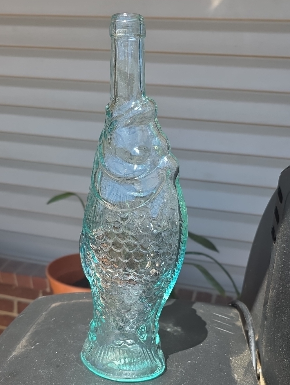 Aqua Fish-Shaped Decorative Glass Vase